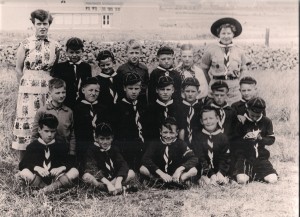 Pas geïnstalleerde welpen van de St. Paulusgroep, 1954