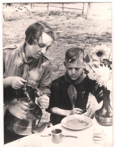 Kampontbijt welpen M’Bagagroep, 1955