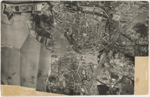 Luchtfoto Bergen op Zoom anno 1930