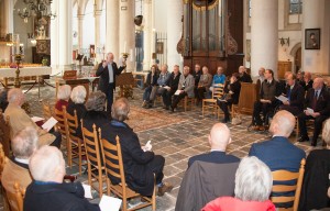 Reverend Willem Vermeulen speaks a remembrance for all the victims of the attack in the 8th of March 1814, and for the former initiators to the replacing of the rembrance monuments as well.